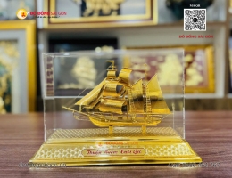 Mô Hình Thuận Buồm Xuôi Gió Mạ Vàng 24K