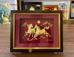 Quà Tặng Tranh Ngựa Song Mã Bằng Vàng 24K