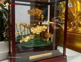 Hoa Sen Bằng Vàng 24K – Quà Tặng Cao Cấp Tại Sài Gòn Mang Đậm Giá Trị Văn Hóa và Phong Thủy