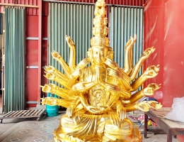 Tượng Phật thiên thủ thiên nhãn bằng đồng đỏ dát vàng 9999 cao 180cm